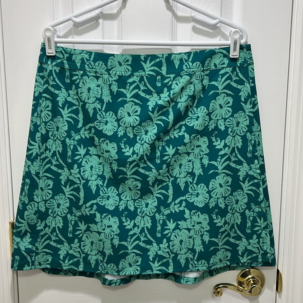 Ripskirt Wrap Skirt Length 2, Limited Edition Hibiscus Green print, size L